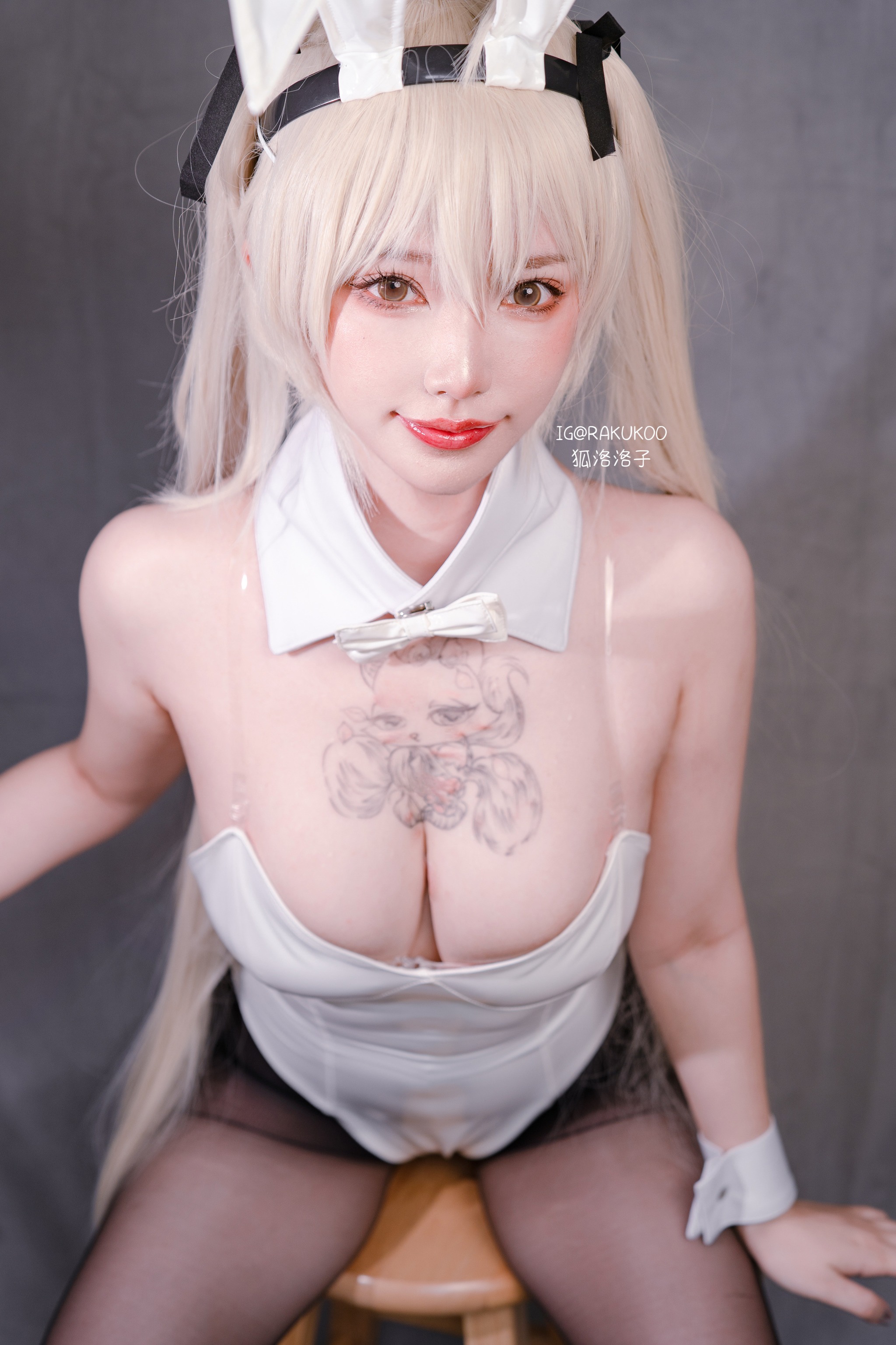 狐洛洛子 - NO.004 兔女郎 [17P]-XikXak